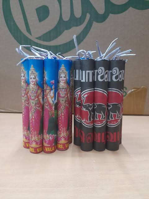 6' YANNAI (கட்டு வெடி)